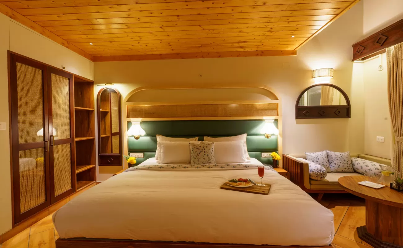 Cedarwood Duplex Suite